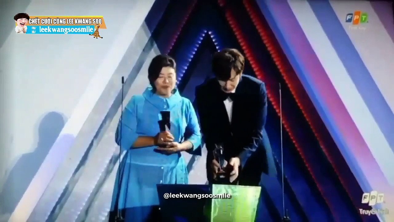 LEE KWANG SOO THẮNG GIẢI "AAA SCENE STEALER" - AAA 2019