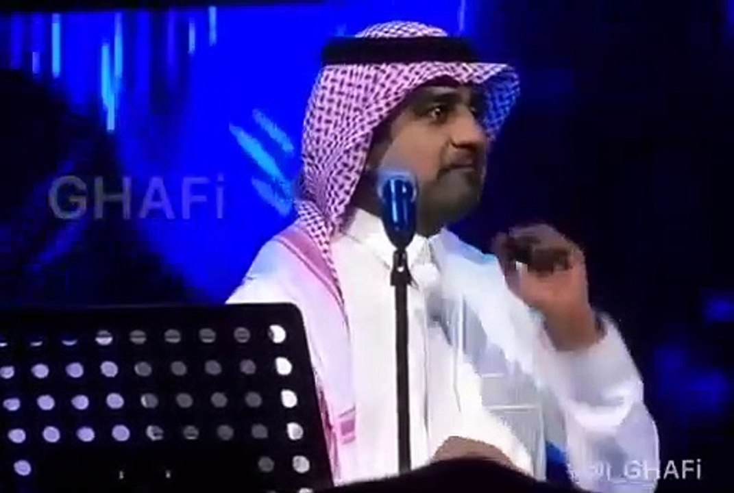 موقف محرج للفنان راشد الماجد على المسرح