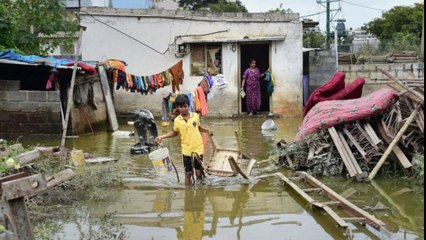 Hulimavu Lake breach : CM Yediyurappa announces 50k to the breach victims | Oneindia Kannada