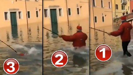 Tourist selfie during Venice floods Video goes viral | வெள்ளத்தில் செல்ஃபி எடுக்கும் சுற்றுலா பயணி