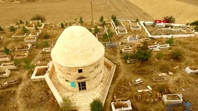 Bayburt unesco listesindeki dede korkut türbesi'ne yoğun ilgi