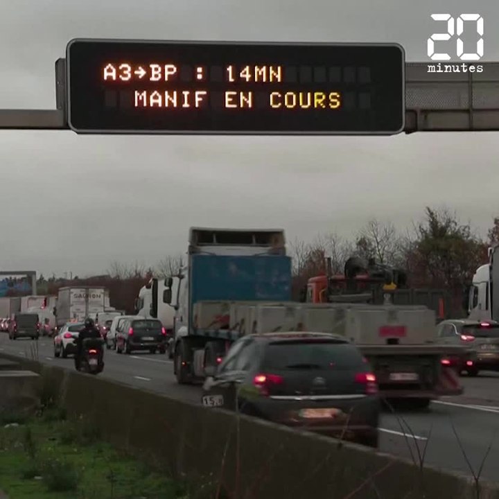 Contre les prix bas, des centaines d'agriculteurs convergent vers Paris