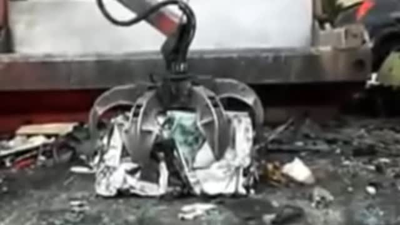 Más de 5.500 personas en Barcelona desguazan sus coches para obtener gratis la tarjeta de transporte público