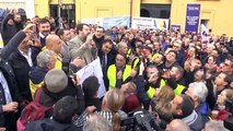 Roma - Matteo Salvini in piazza Montecitorio con i commercianti e ambulanti