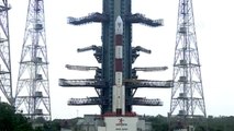 Hindistan yörüngeye 14 uydu fırlattı - ANDRA PRADEŞ