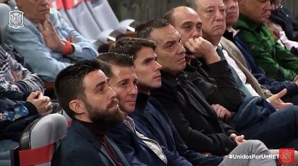 Luis Enrique: "Mi staff sigue con Robert Moreno de ayudante... "