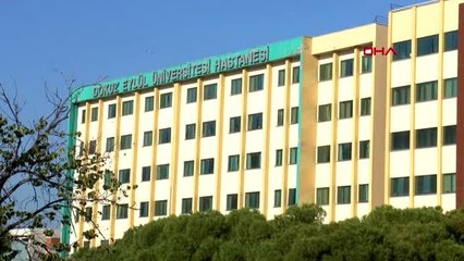 İzmir arnavutluk depreminde yaralanan türk işçi, ameliyata girdi