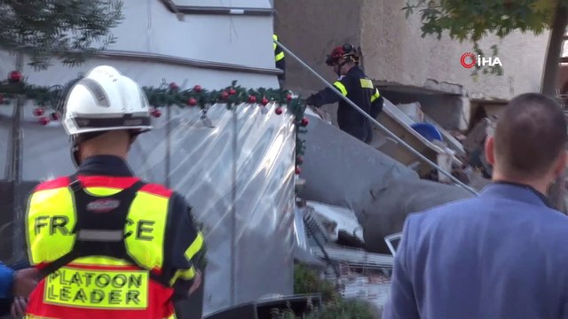 - Arnavutluk’ta arama kurtarma çalışmaları eğitimli köpeklerle sürüyor