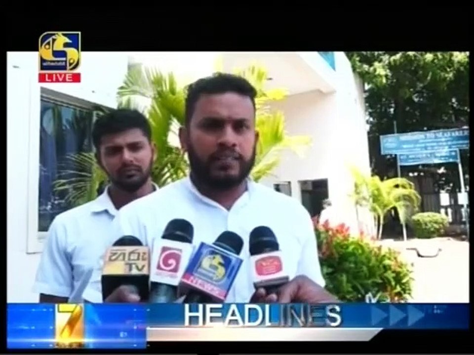Live at7 -27-11-2019