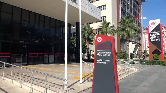 Alanya’da 4 yıl 8 ay hapis cezasıyla aranan cezaevi firarisi yakalandı