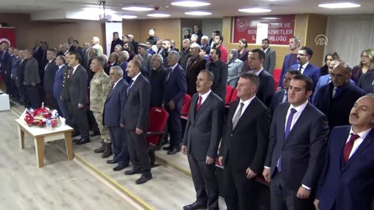 Kıbrıs gazilerine "Milli Mücadele Madalyası ve Beratı" verildi