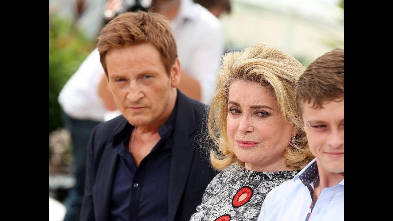 Benoît Magimel évoque l'accident vasculaire de Catherine Deneuve Elle va bien et reprend des forces