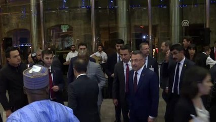 Cumhurbaşkanı Yardımcısı Oktay'dan İSEDAK katılımcıları onuruna yemek