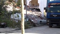 - Depremin vurduğu Arnavutluk'ta 1 aylık olağanüstü hal ilan edildi