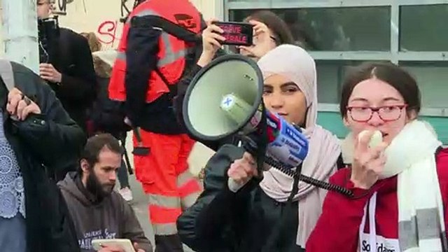 Des centaines d'étudiants mobilisés contre la précarité