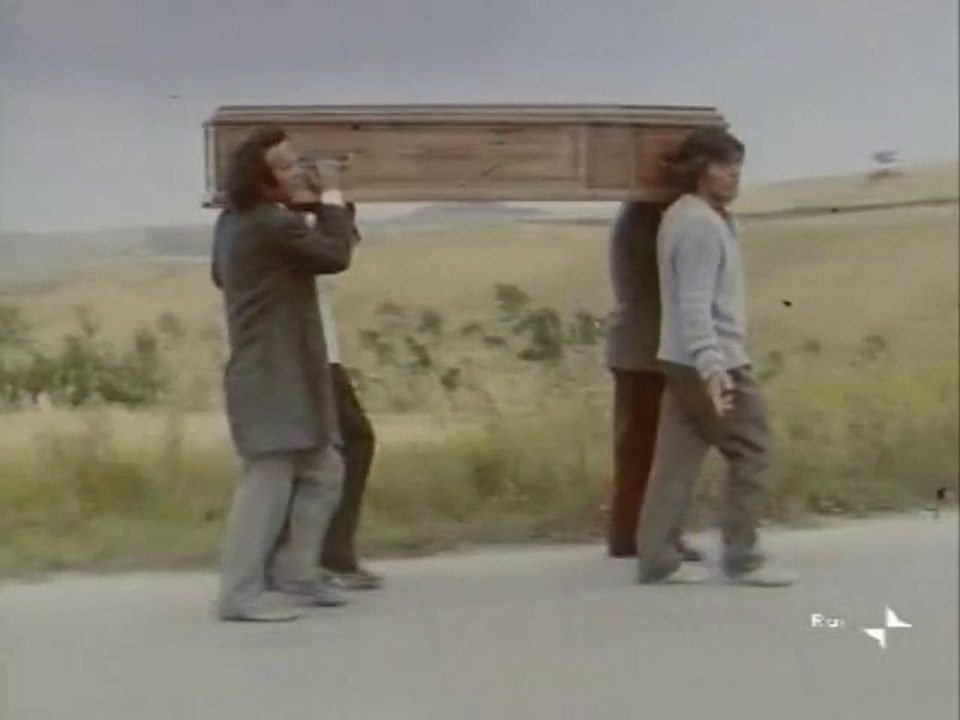 Il minestrone (II PARTE) Ninetto Davoli, Roberto Benigni, Olimpia Carlisi, Giorgio Gaber 2T