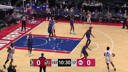 Kavell Bigby-Williams Posts 20 points & 13 rebounds vs. Grand Rapids Drive