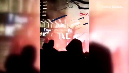 Zlatan Ibrahimovic'in heykelini yaktılar!