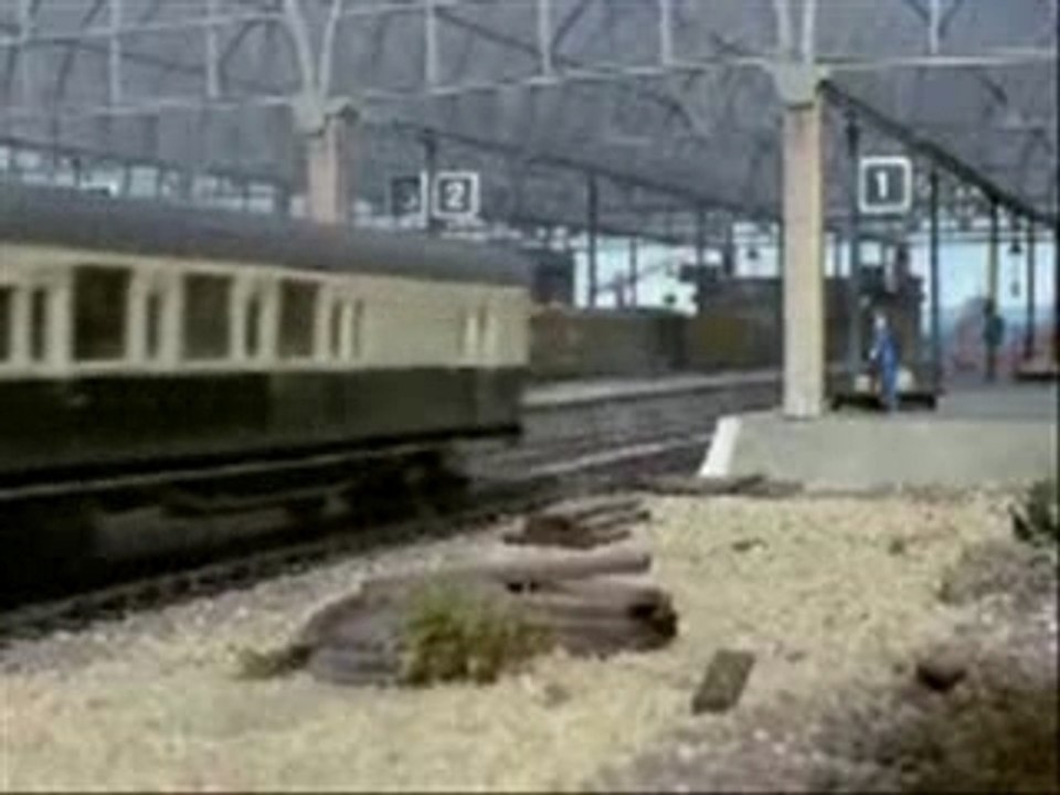James The Red Engine Theme