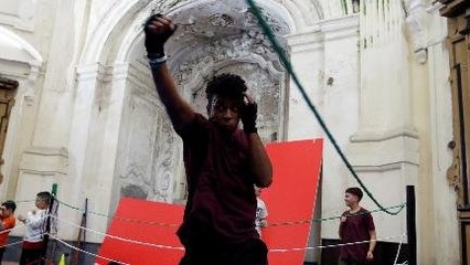 Gereja Jadi Ring Tinju