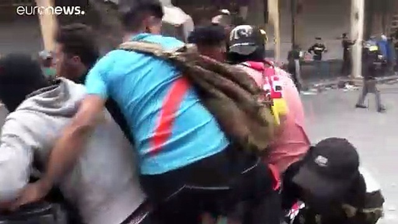 Un consulat iranien incendié en Irak, les manifestants visent Téhéran