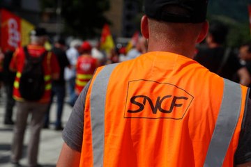 Grève: la SNCF ferme à la vente les billets du 5 au 8 décembre