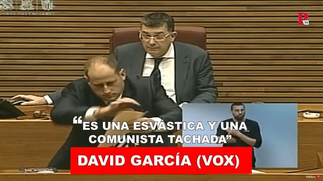 Es una esvástica y una comunista tachada - David García, diputado de Vox