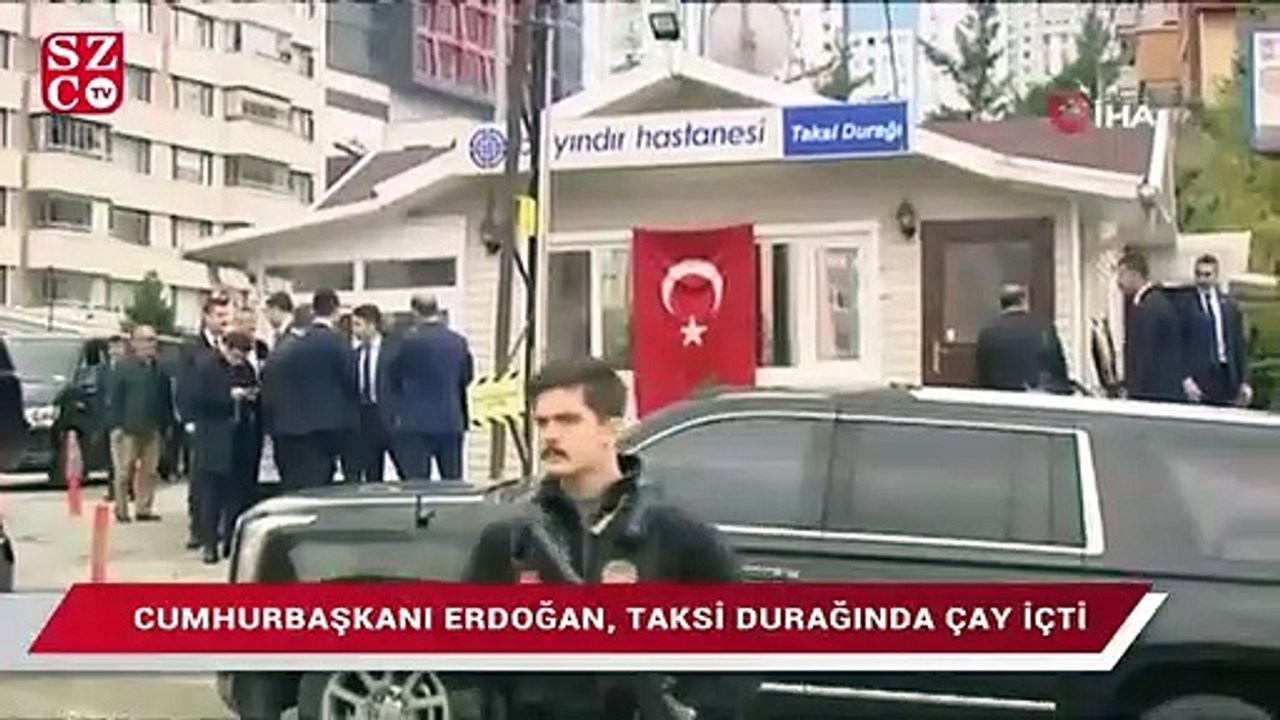 Erdoğan, taksi durağında çay içip simit yedi