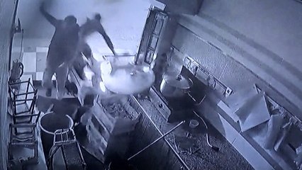 İş yerini açtığı anda neye uğradığını şaşırdı