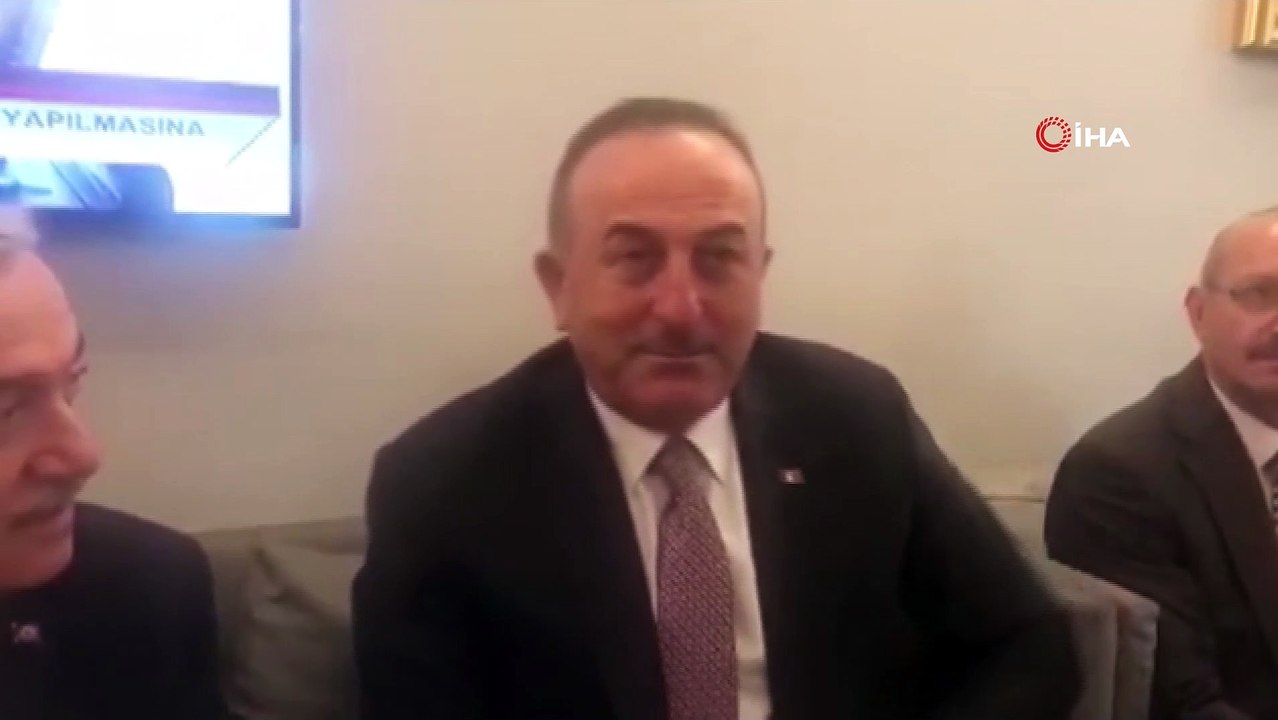 Dışişleri Bakanı Çavuşoğlu Fransa Cumhurbaşkanı Macron’a öyle bir yanıt verdi ki: “Liderlik yapay, suni, boyunu aşan söylemlerle eylemlerle olmaz”