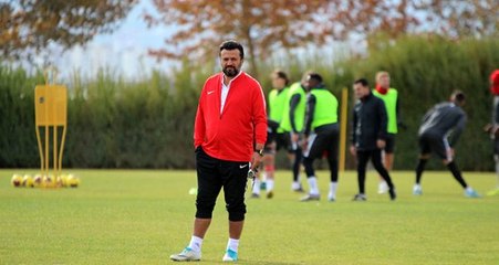 Bülent Uygun'un önümüzdeki sezon hedefi Şampiyonlar Ligi