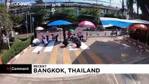 شاهد: معبر مشاة ثلاثي الأبعاد لإجبار السائقين على التوقف في تايلاند