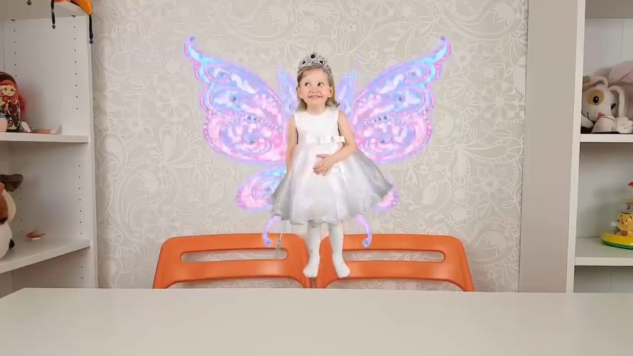 أطفال مضحك ضد شبح - جوني جوني أغاني الحضانة قافية وتعلم الألوان للأطفال - VLAD CRAZYSHOW - جوني جوني القوافي - الأطفال الحلوى Gombal - جوني جوني القوافي - ديانا لديها وحش أسفل سريرها - ديانا خائفة من الوحش الذي أسفل سريرها، لكن الوحش هو نفسه روما ويحاول إ