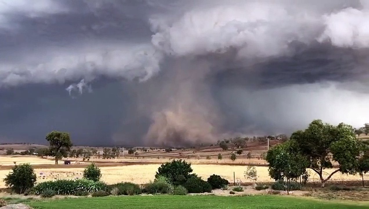 Les images de cette tempête de sable en Australie sont impressionnantes ...