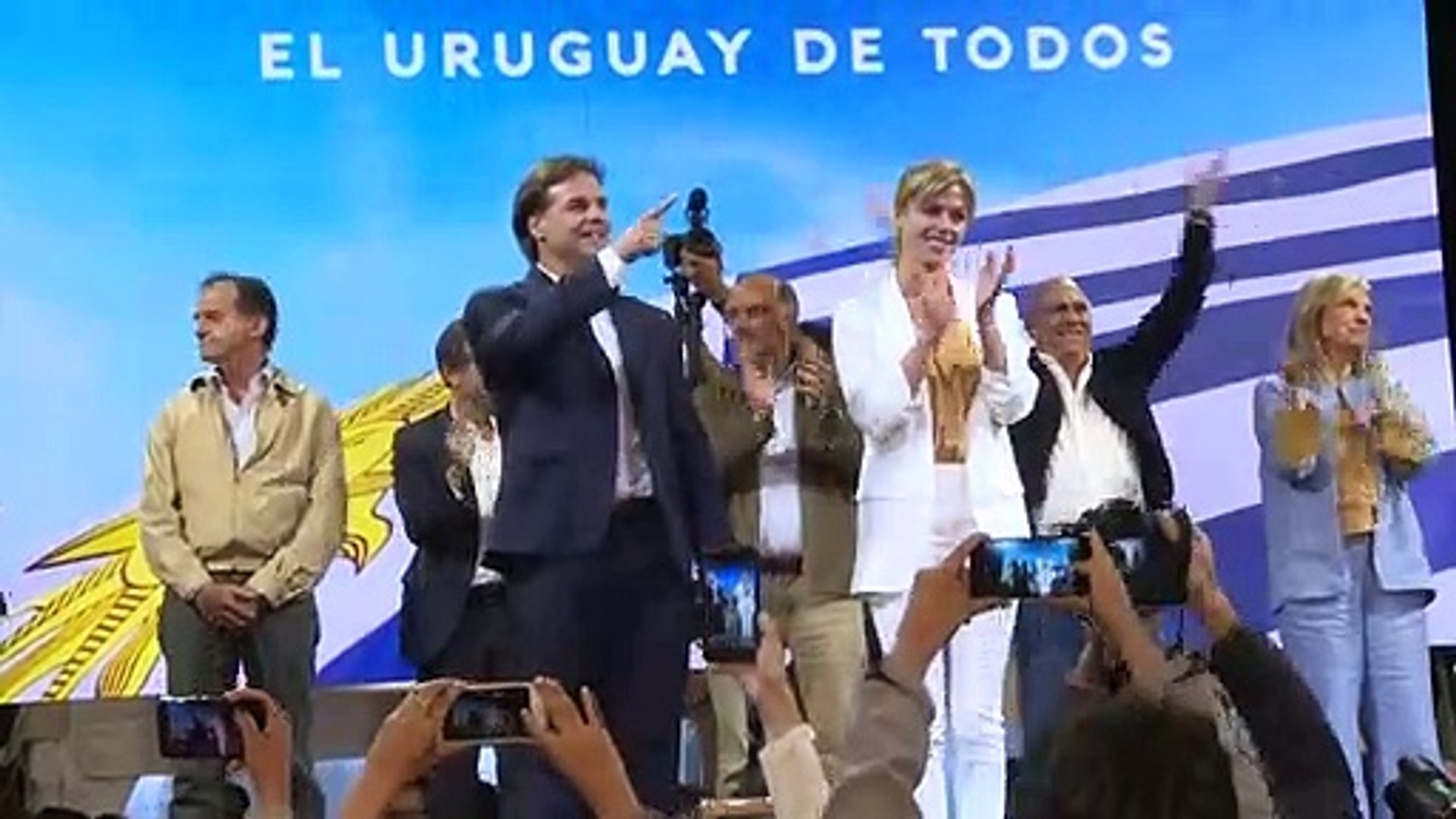 Bolsonaro felicita Lacalle
