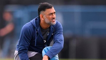 MS Dhoni Will Wait To See Rishabh Pant, Sanju Samson's Performance : VVS Laxman | Oneindia Kannada