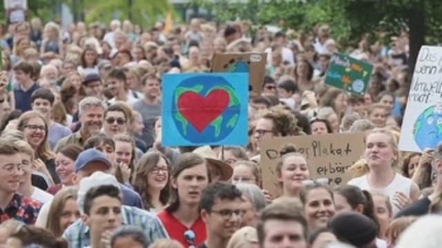 La UE declara la emergencia climática y ambiental