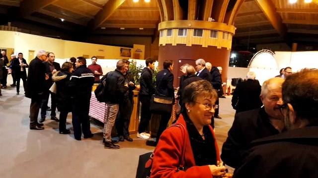 Cérémonie des Lauriers des Collectivités du Doubs : le verre de l'amitié