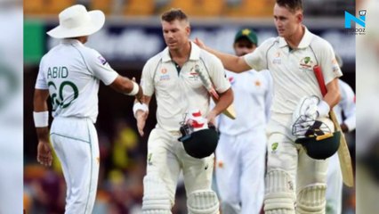 Watch: David Warner plays rock-paper-scissors with Joe Burns in Adelaide