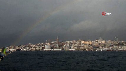 İstanbul’da gökkuşağı sürprizi