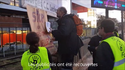 Une action contre l'invasion publicitaire à Roanne