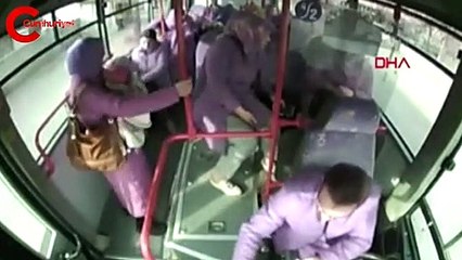 Otobüs şoförü bebeğin hayatını kurtardı