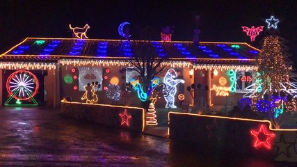 Près de Cholet. 60 000 ampoules illuminent leur maison