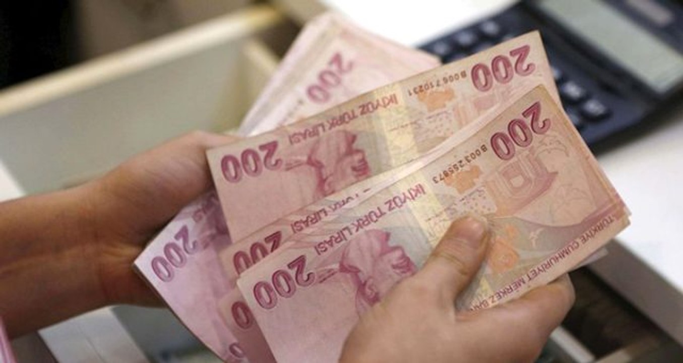 Son dakika: Asgari ücret zammı için ilk toplantı 2 Aralık'ta yapılacak