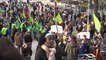 Jeunes et moins jeunes défilent pour le climat à Bruxelles