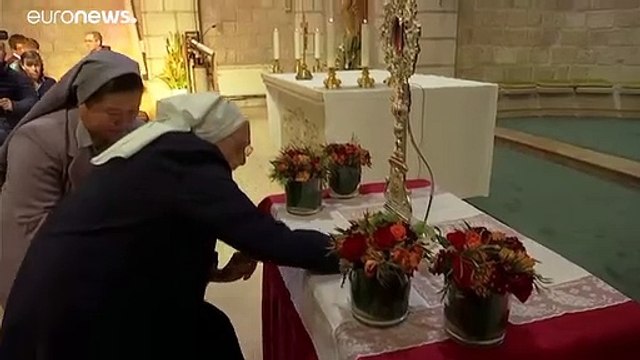 Vaticano restituisce a Betlemme un frammento della Mangiatoia di Gesù