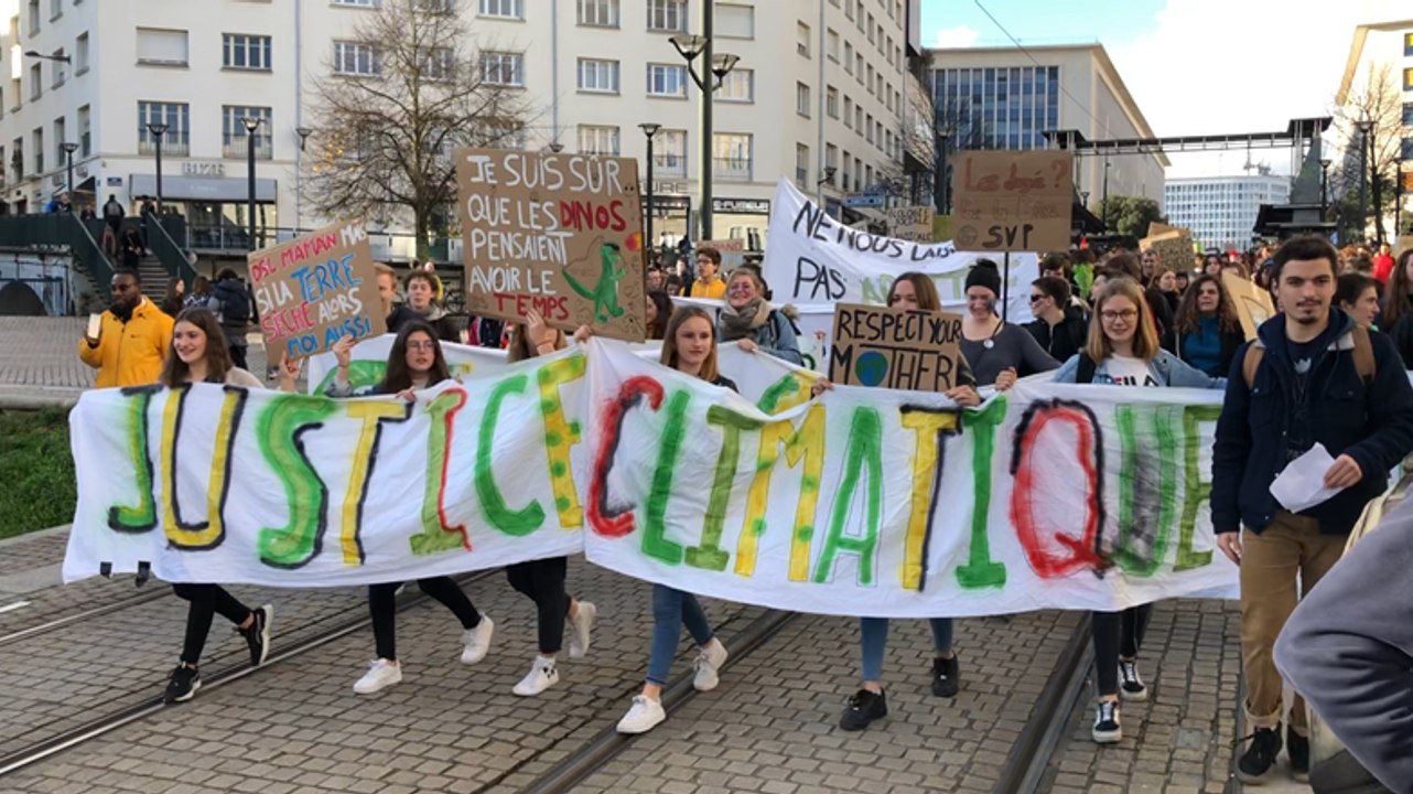 À Nantes les jeunes se mobilisent pour le climat