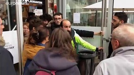 Black Friday helyett Block Fridayt tartottak tüntetők