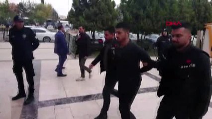 Dövüldü, bıçaklandı, tüfekle vuruldu; önüne bırakıldığı hastanede öldü