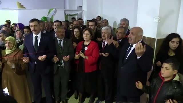 Aile, Çalışma ve Sosyal Hizmetler Bakanı Selçuk, kooperatif açılışına katıldı